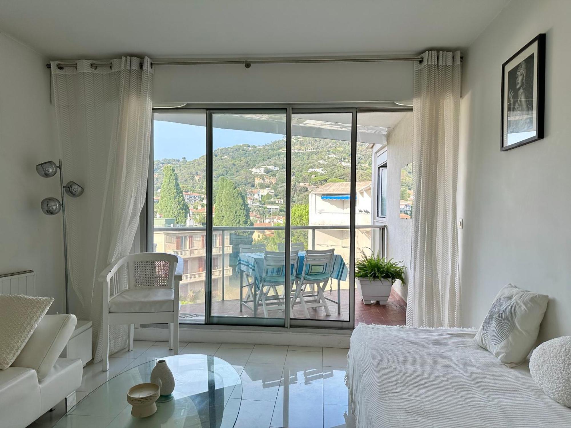 Apartment Cannes Croisette Sea & Sky
