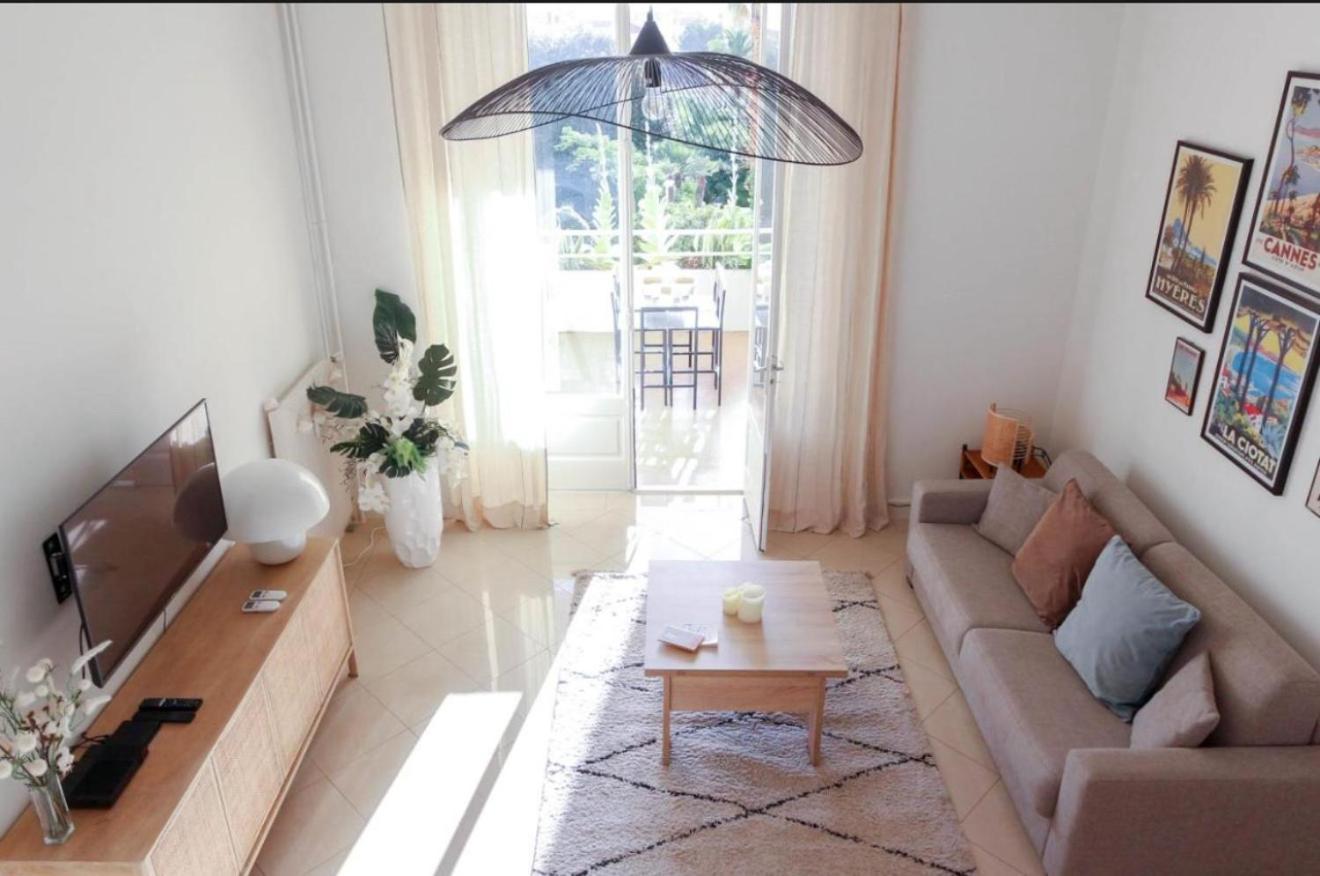 Cannes Croisette Sea & Sky Apartment *